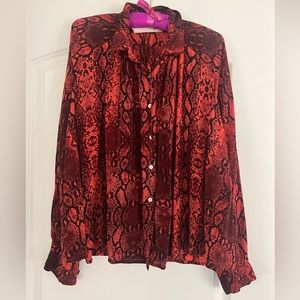 Acacia loose button up blouse
